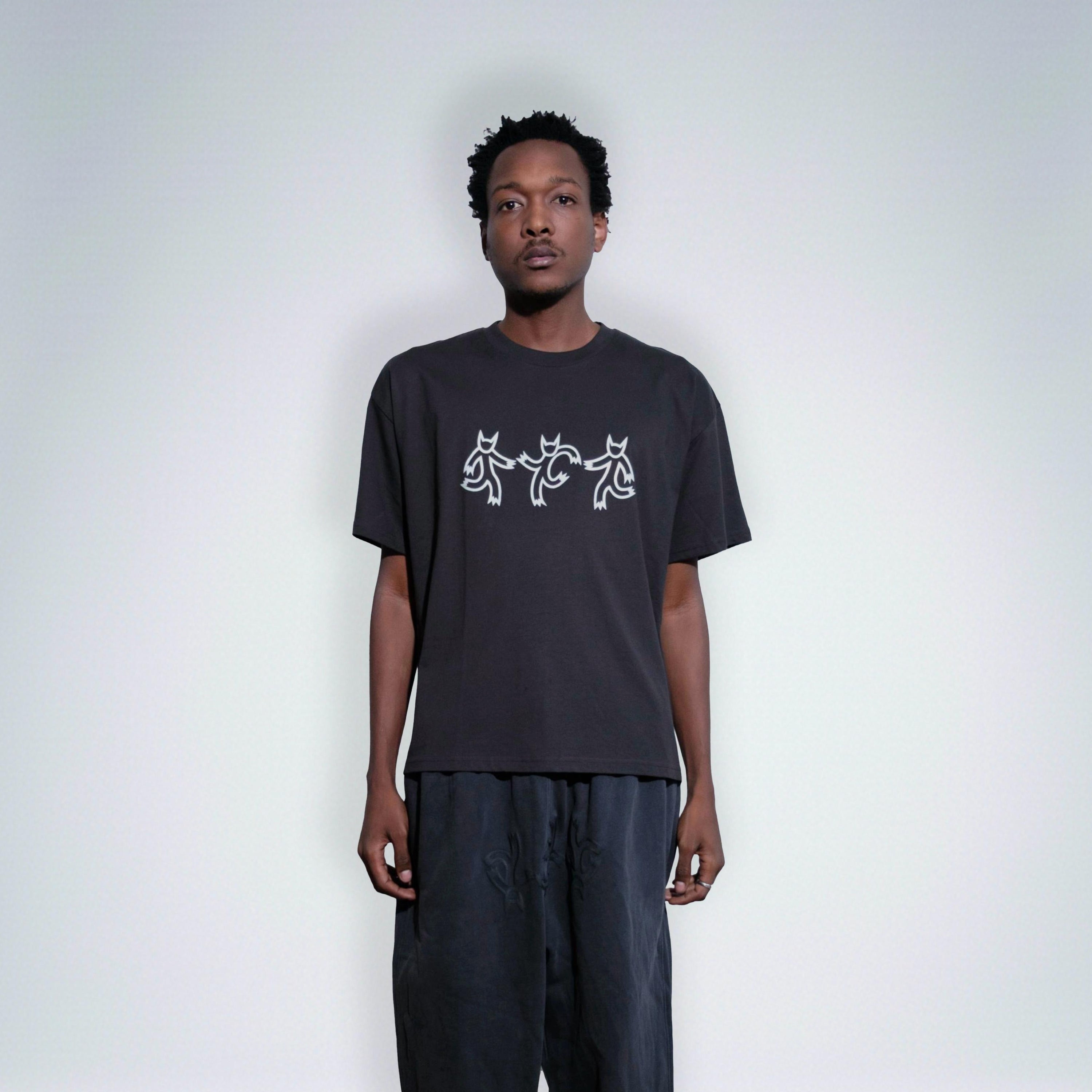 In Einem Atem White Demon Tee Washed Black