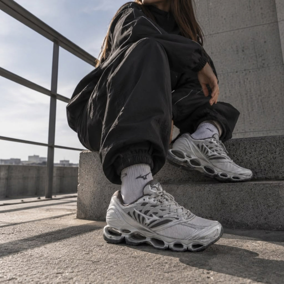 Mizuno Wave Prophecy LS White