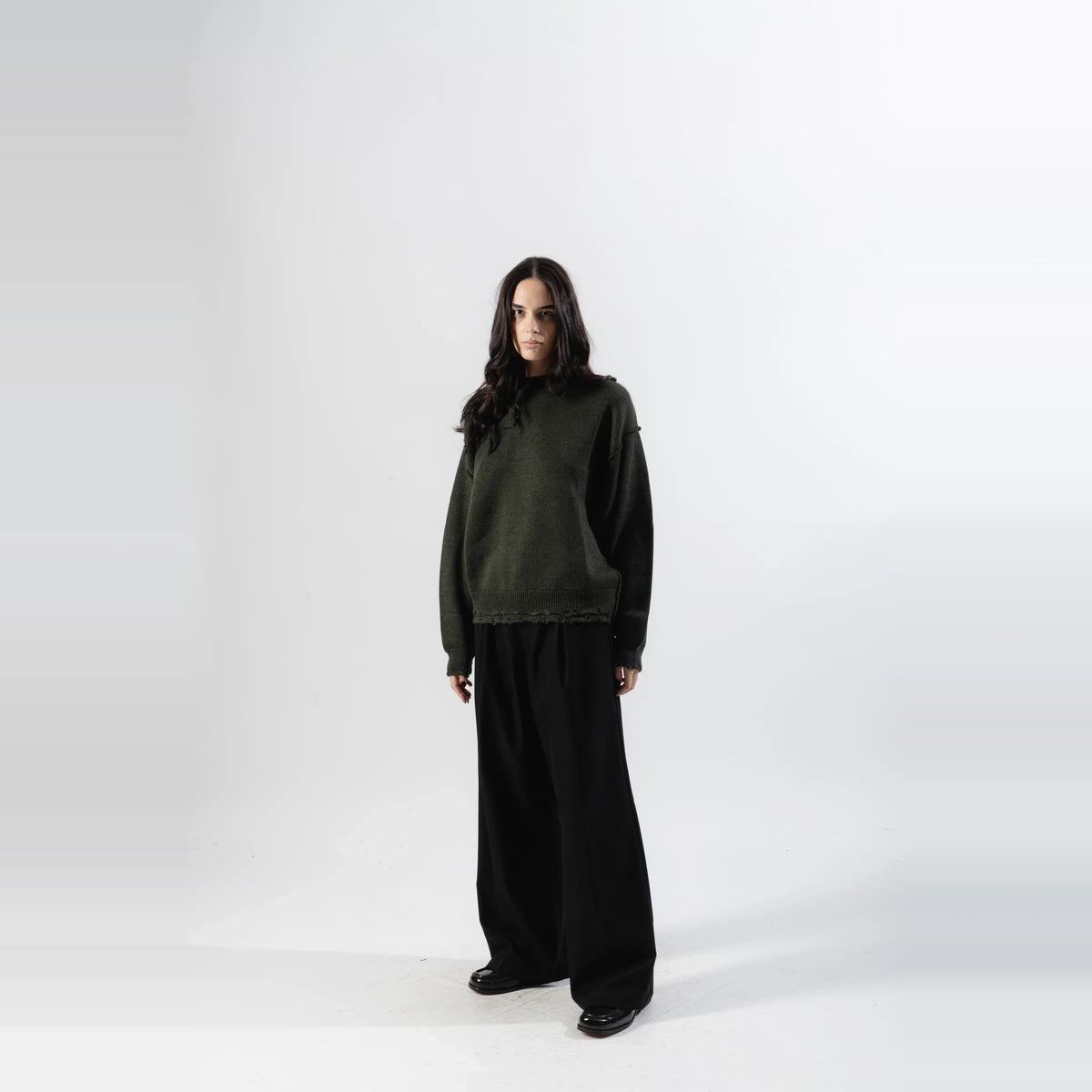 Mood-One Distressed Knit Sweater Grey