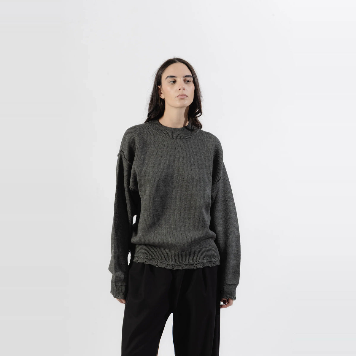 Mood-One Distressed Knit Sweater Grey