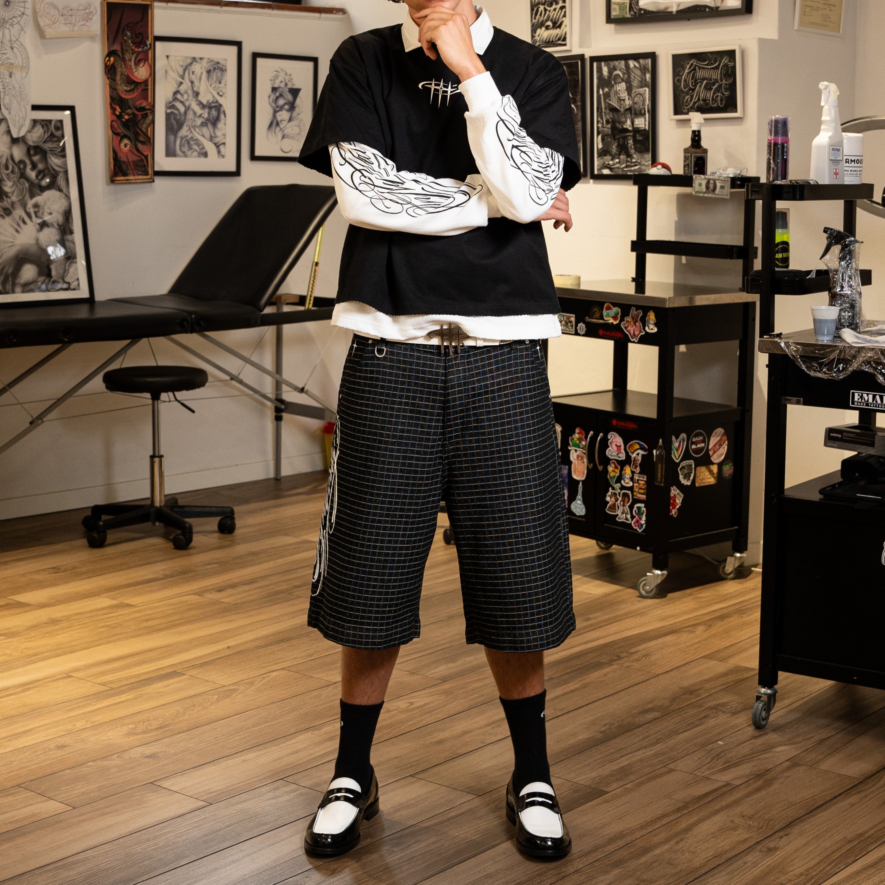 On My Way Stigma Checked Shorts Black
